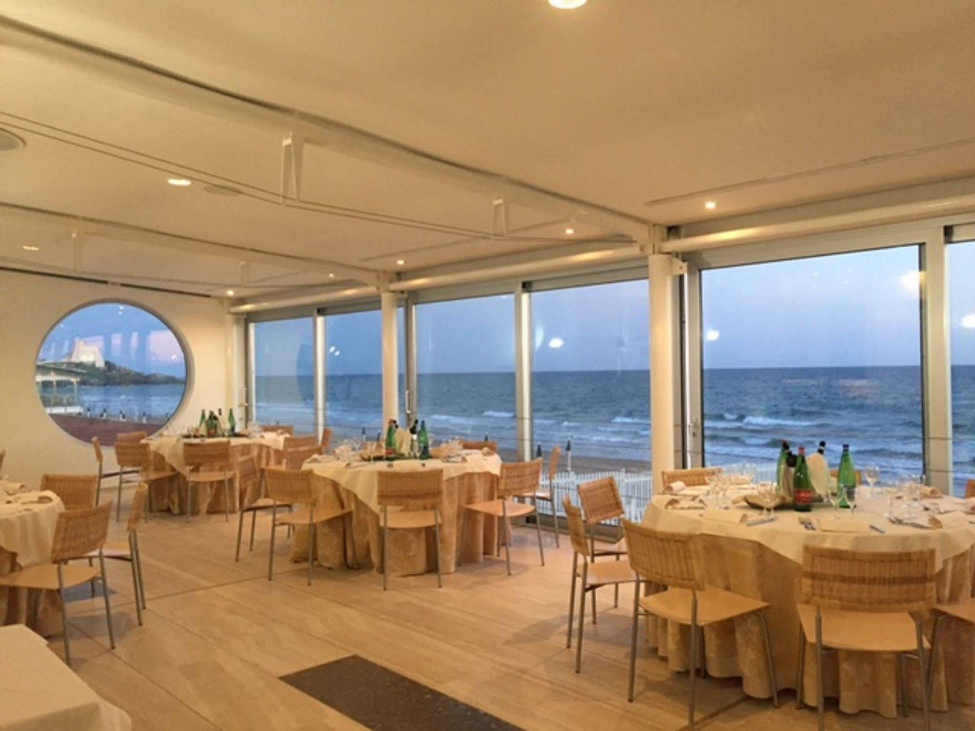 Hotel Amyclae Sperlonga Extérieur photo