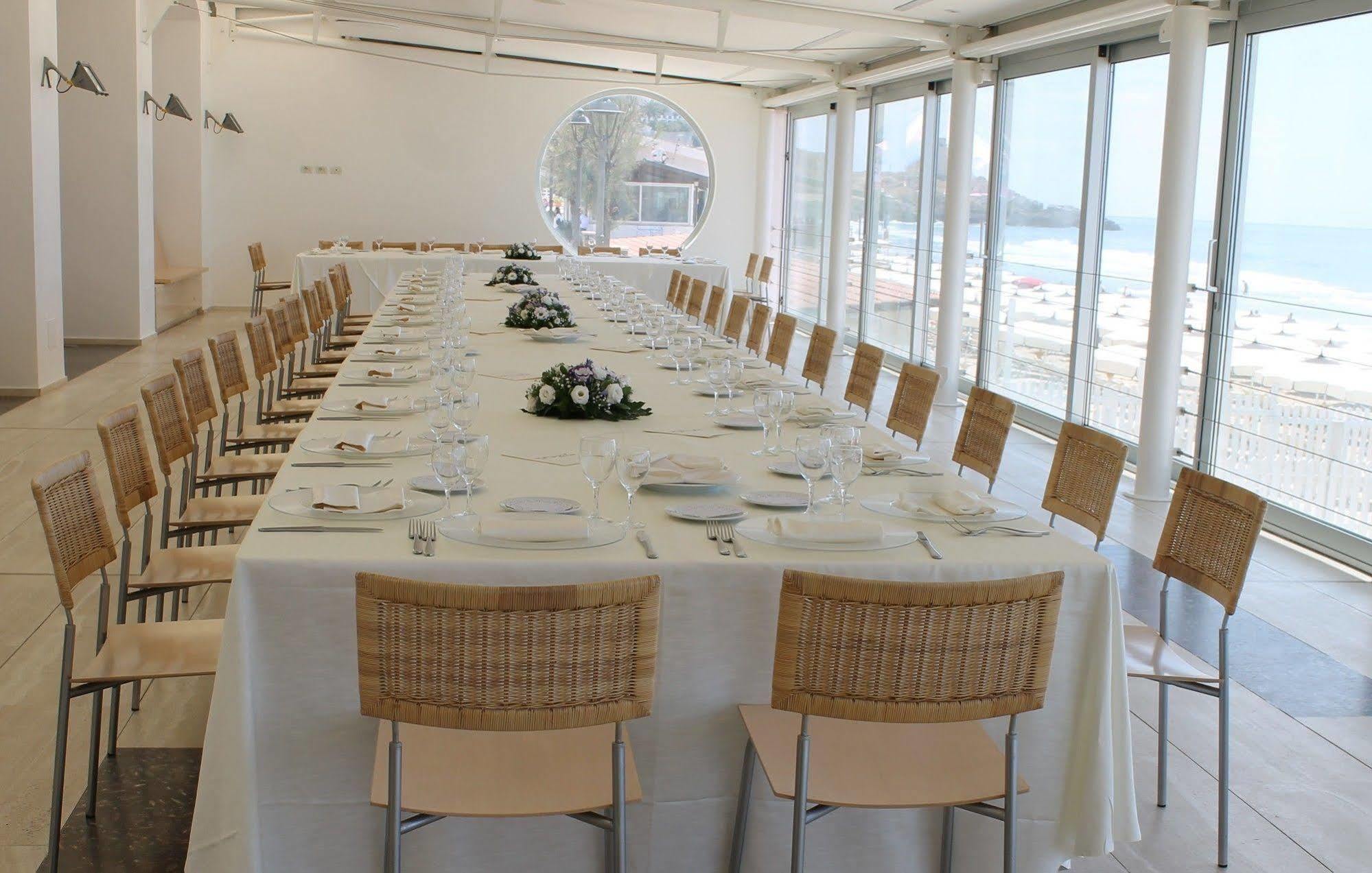 Hotel Amyclae Sperlonga Extérieur photo